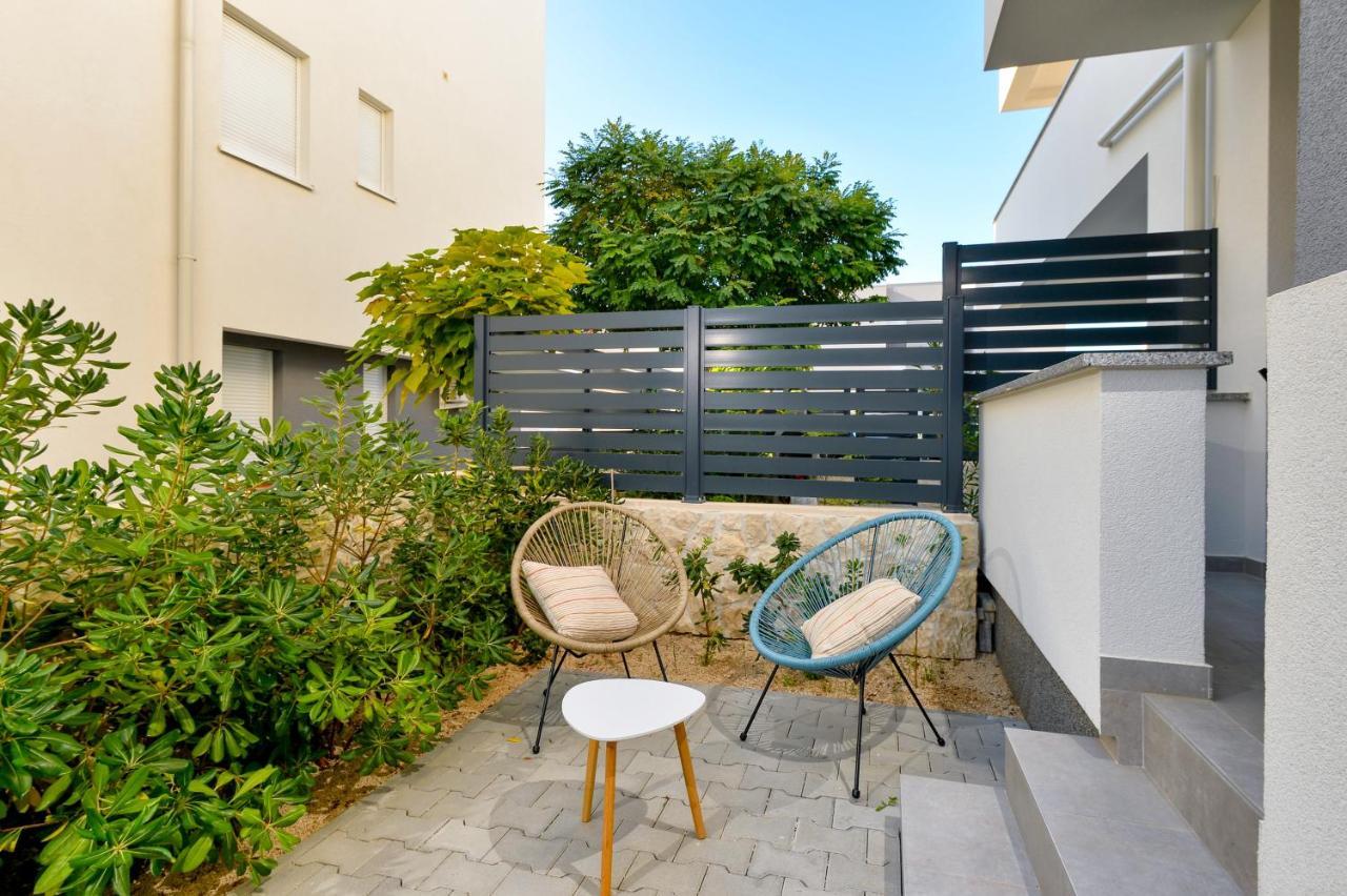 Relax Apartments Novalja Dış mekan fotoğraf