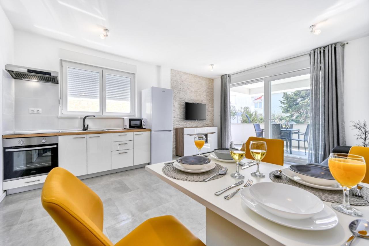 Relax Apartments Novalja Dış mekan fotoğraf