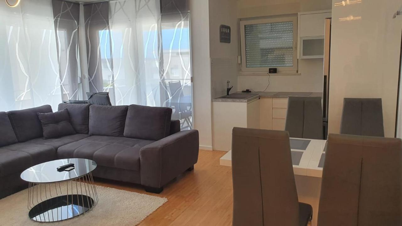 Relax Apartments Novalja Dış mekan fotoğraf