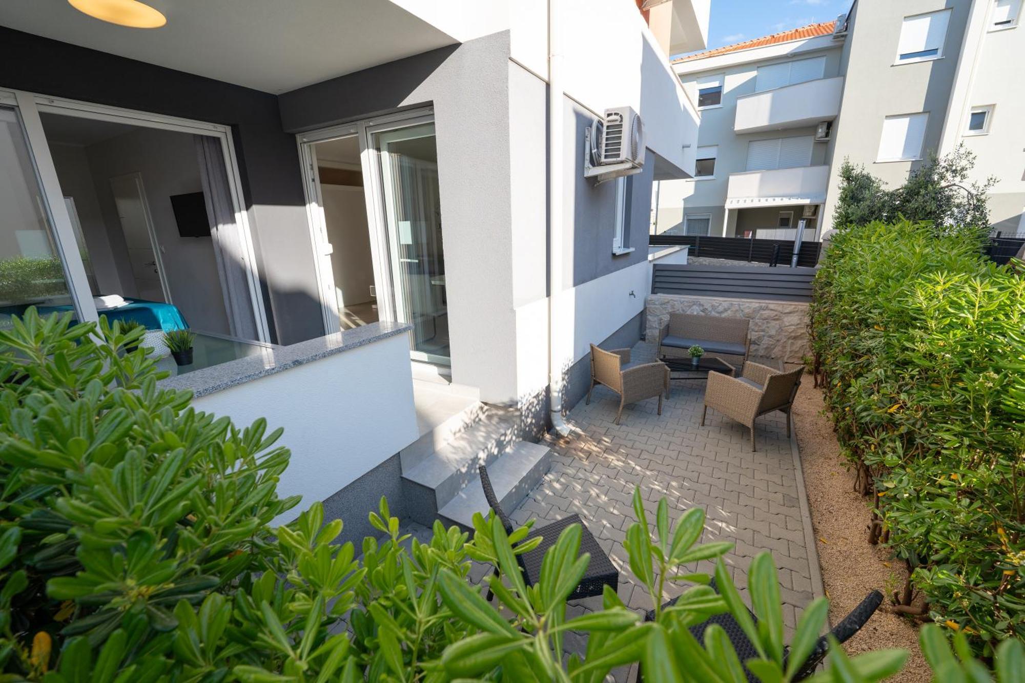 Relax Apartments Novalja Dış mekan fotoğraf