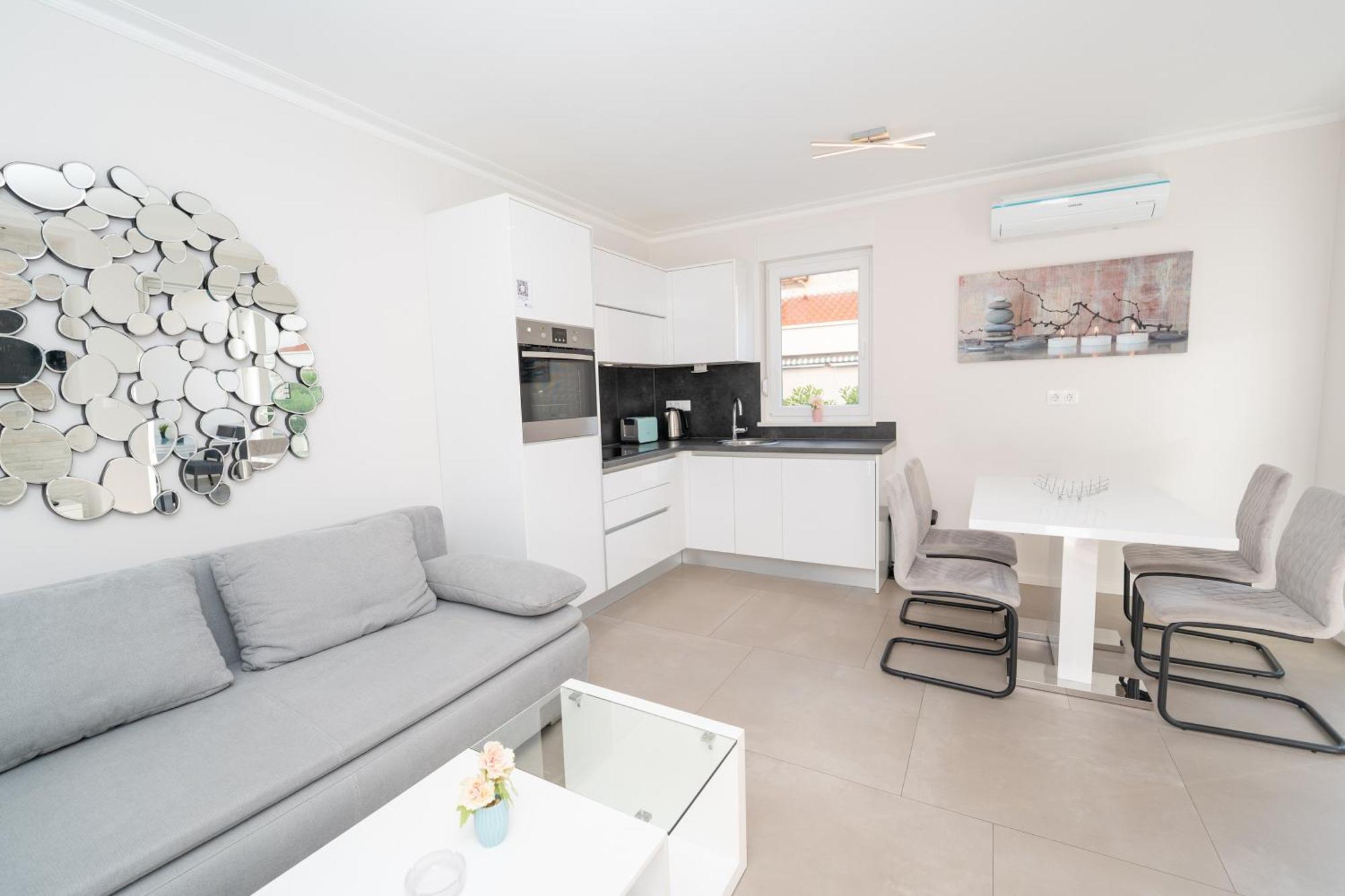 Relax Apartments Novalja Dış mekan fotoğraf