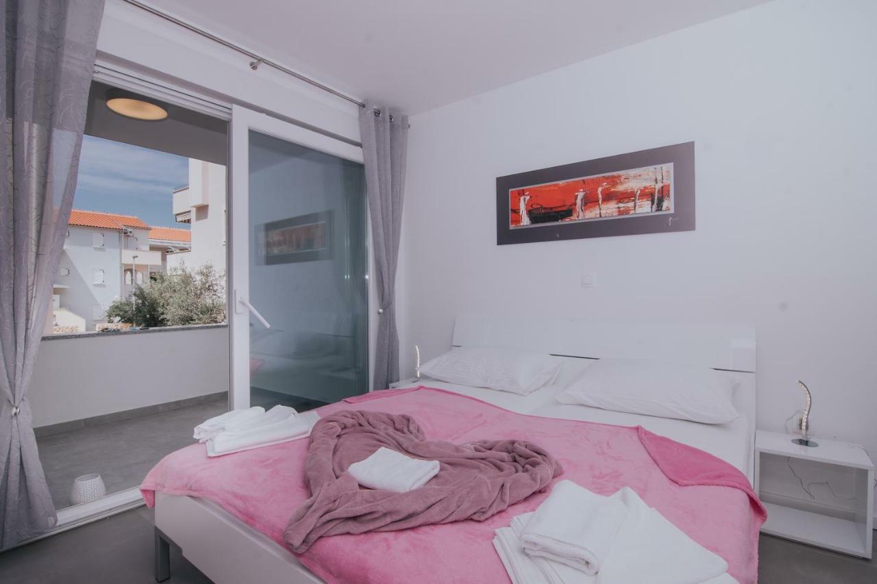 Relax Apartments Novalja Dış mekan fotoğraf