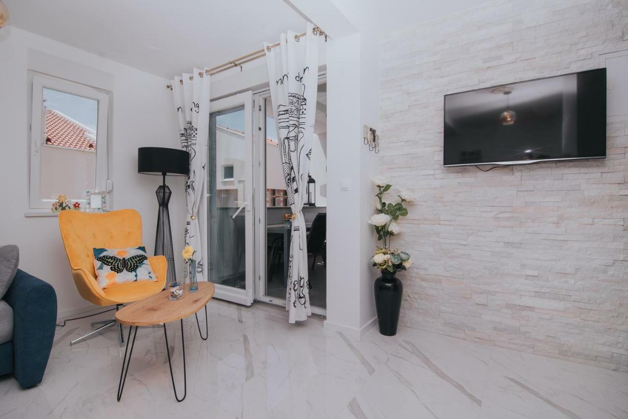 Relax Apartments Novalja Dış mekan fotoğraf