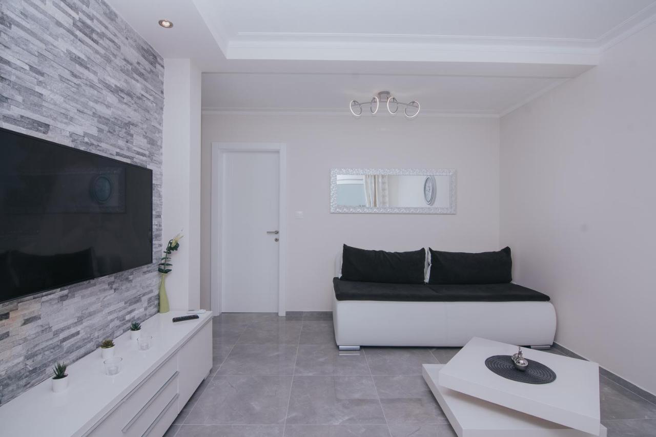 Relax Apartments Novalja Dış mekan fotoğraf